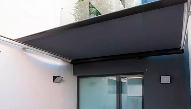 Instalación de toldos veranda en Madrid