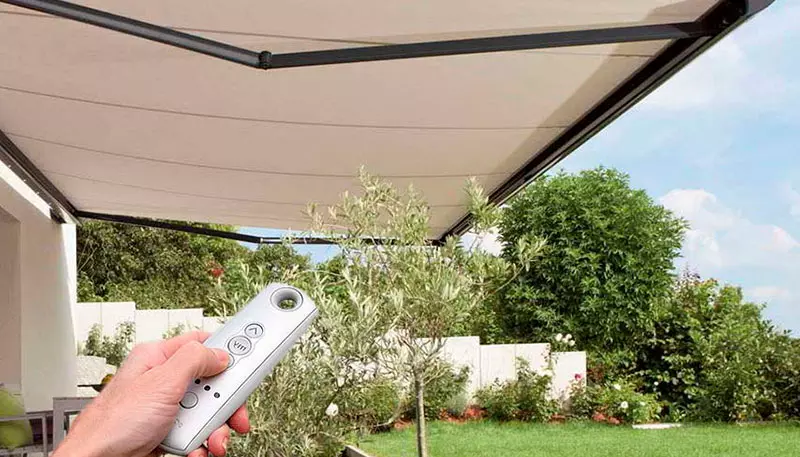 Instalación de toldos veranda en Madrid