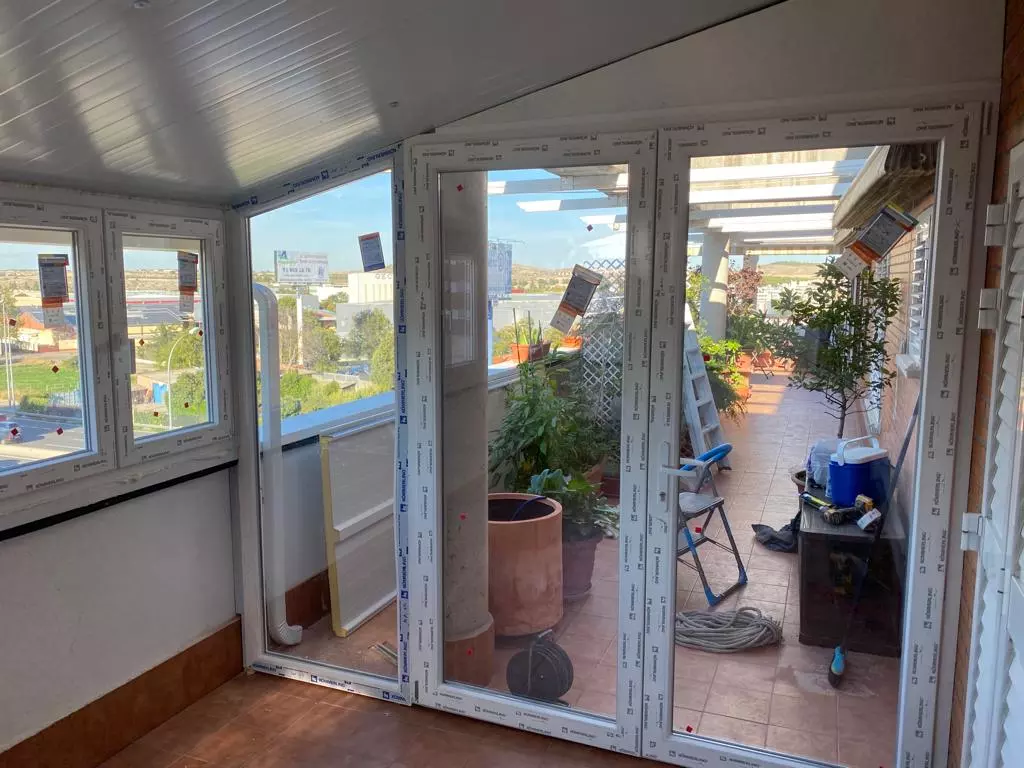 Obra Cerramiento de terraza en Vivienda en Valdemoro, Madrid