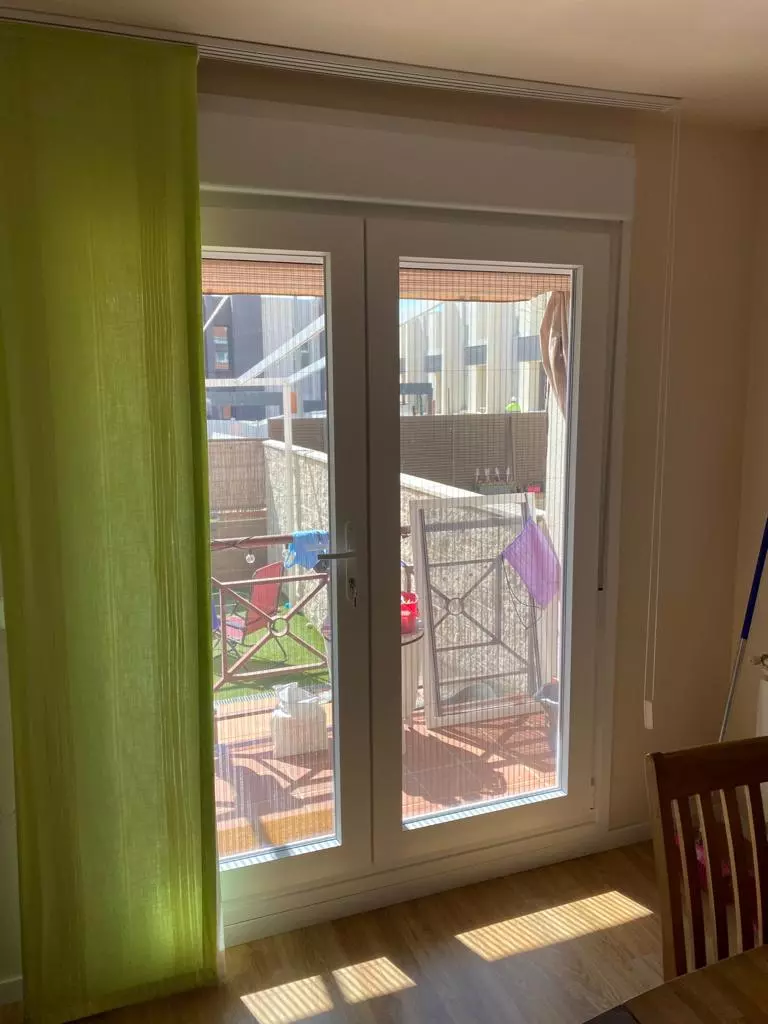Instalaci&oacute;n de Ventanas y Mosquiteras chalet en Valdemoro, Madrid