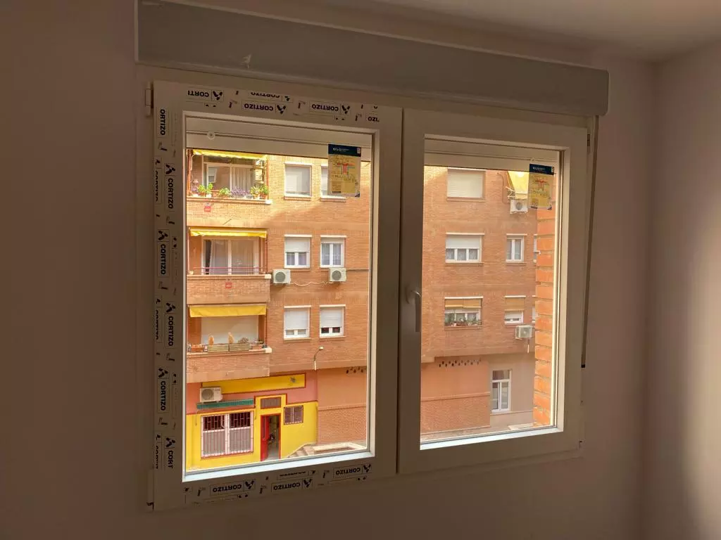Obra, Instalaci&oacute;n de Ventanas en piso Legazpi, Madrid