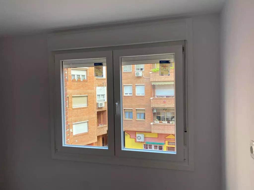 Obra, Instalaci&oacute;n de Ventanas en piso Legazpi, Madrid