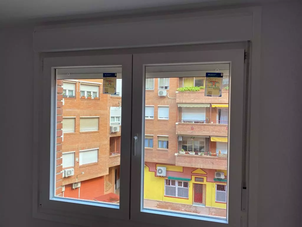 Obra, Instalaci&oacute;n de Ventanas en piso Legazpi, Madrid