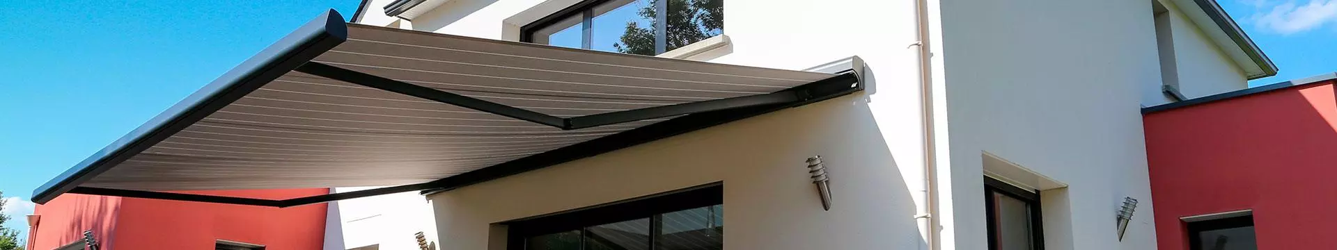Instalación y venta de toldos en Madrid. Sistemas de protección solar.